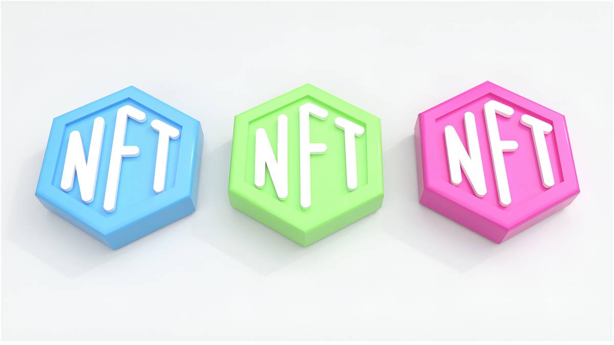 infographic showing investment in nfts risks and rewards comparison between speculative vs utility-driven nft purchases